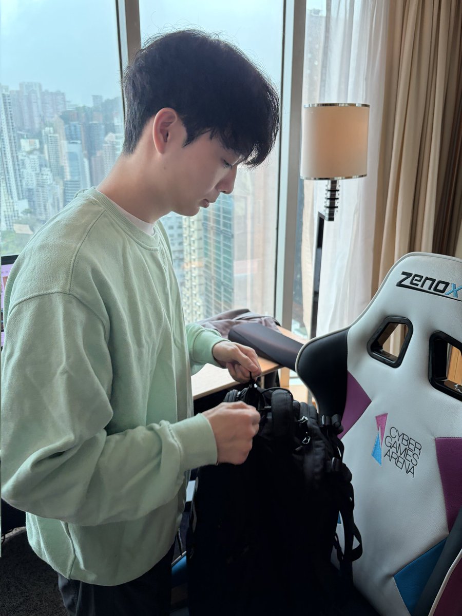 Joon Lee tweet media