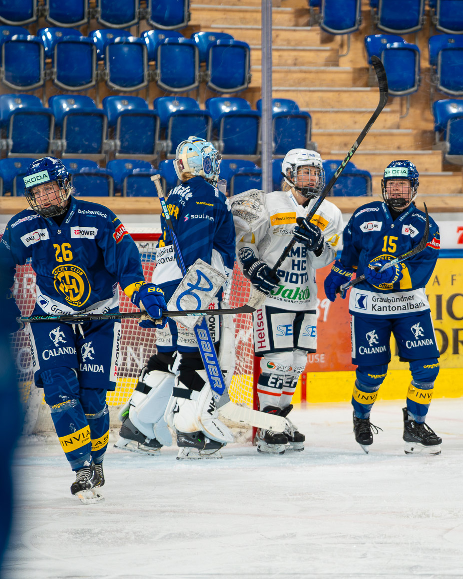Ab morgen kämpfen vier Teams in den Pre-Playoffs um die letzten beiden Halbfinal-Tickets der PFWL. 👊🏼

Dès demain quatre équipes s’affrontent dans les pré-playoffs pour décrocher les deux derniers billets pour les demi-finales de la PFWL. 🏒

👉🏼 tinyurl.com/pfwl-pre-playo…