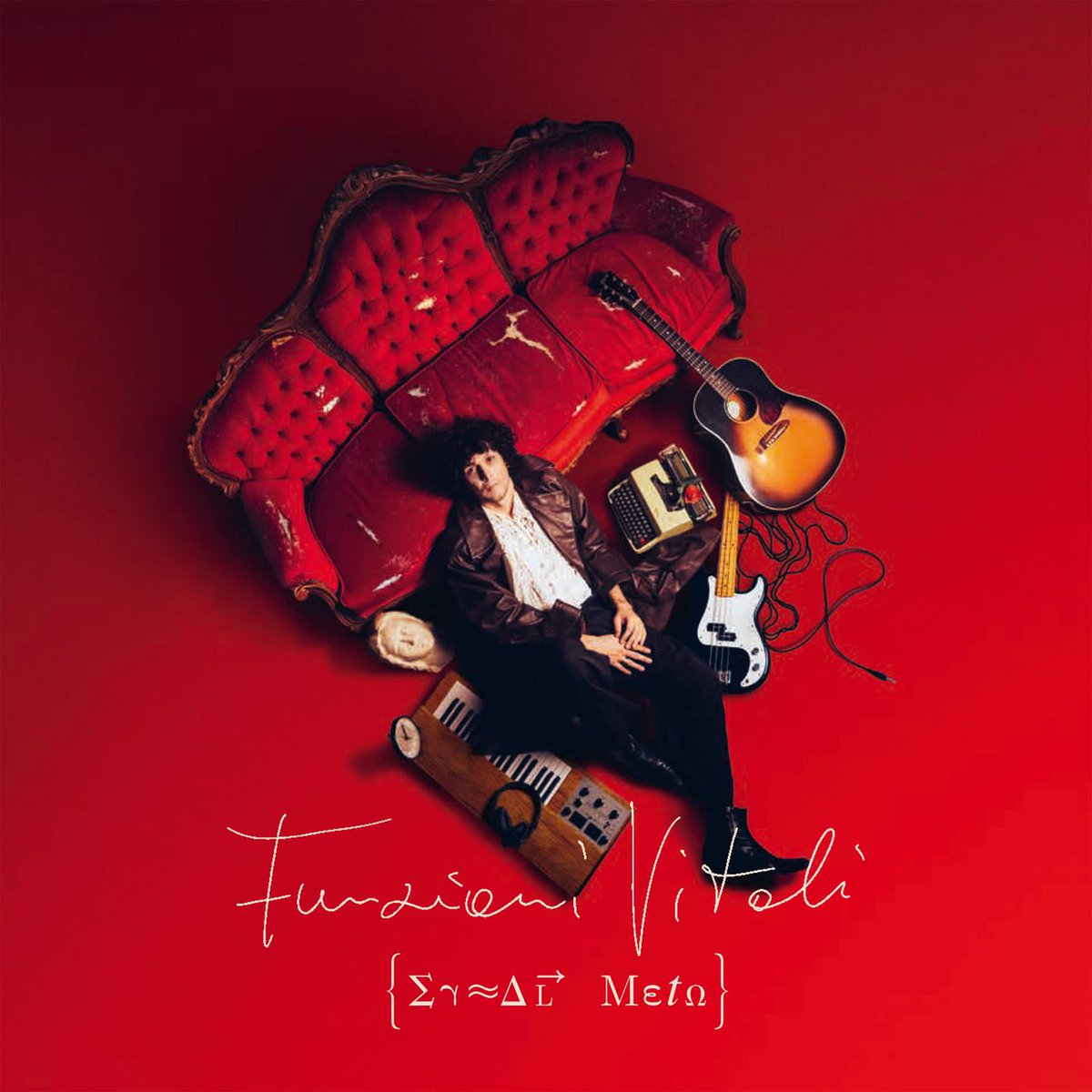 dani_geng's tweet photo. Come certe canzoni che nonostante la fine continui a cantare. Praticamente tutto l'album #FunzioniVitali https://t.co/6fzbCME8qk
