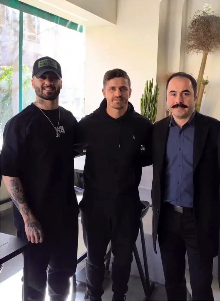 MAX🇮🇷 tweet media