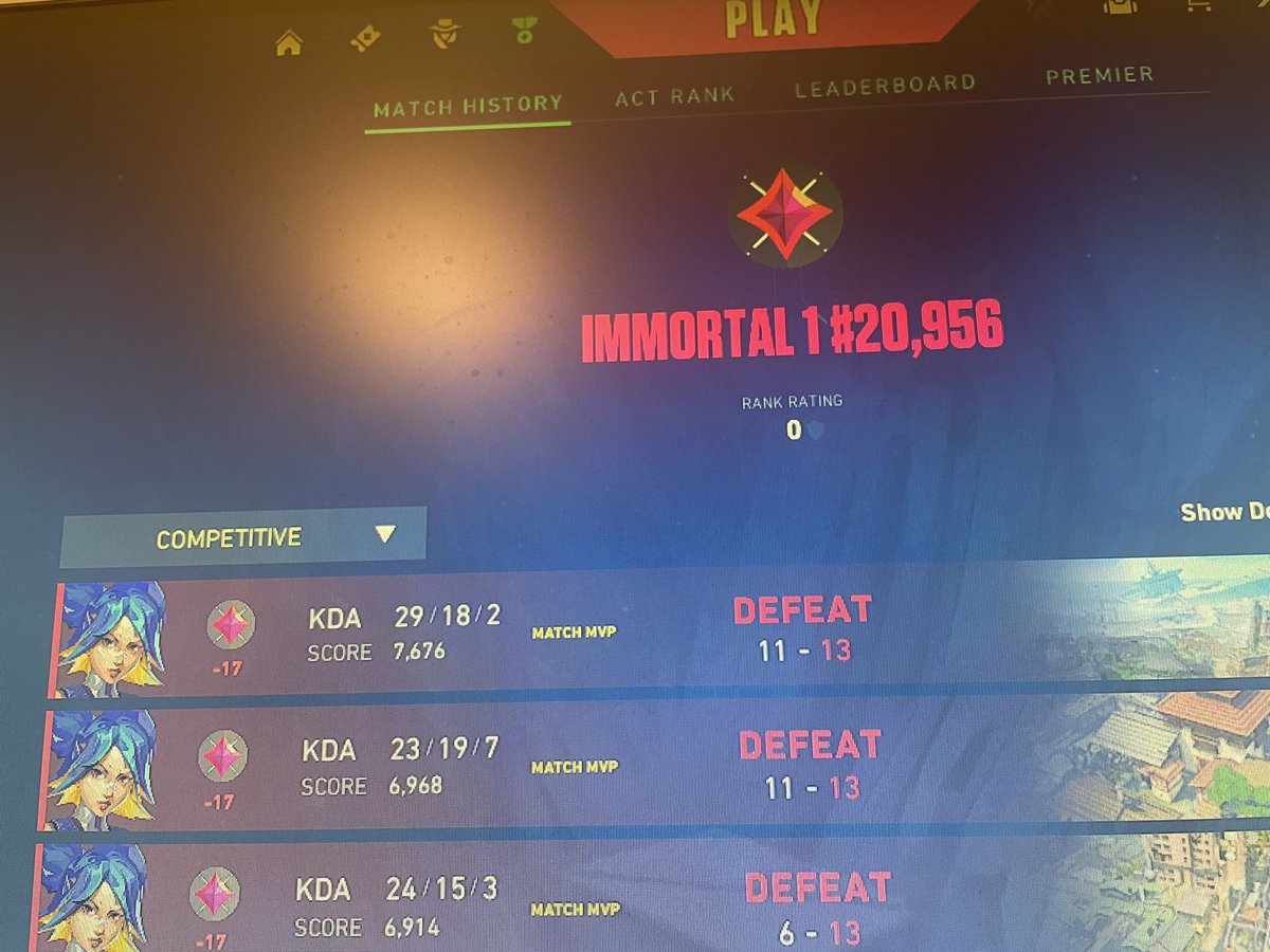 【悲報】valorantのランクがアセンダントに下がってしまったのでカメムシ食べることになりました…【VALORANT】まであと1敗
共演者サムネイルまどれみさん