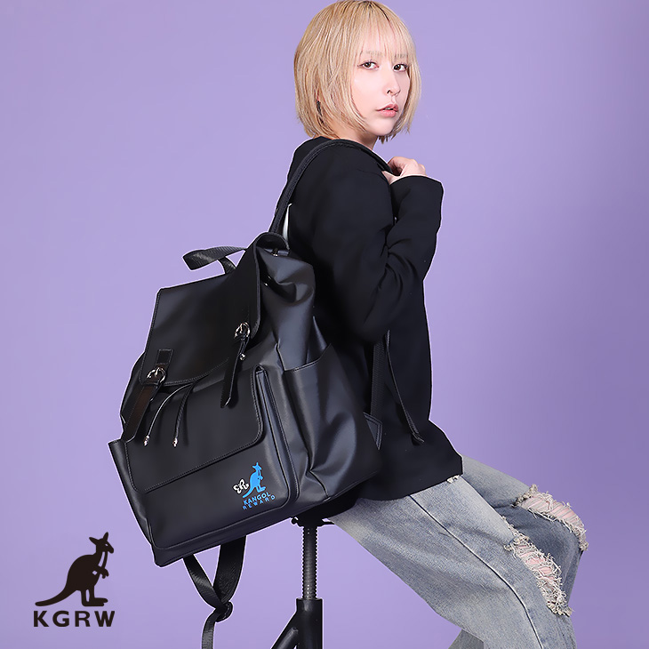 KANGOLREWARD's tweet photo. 藍井エイルさんとのコラボアイテムが本日17時より受注予約開始しました🦋
今回のコラボは長袖Tシャツ、リュックをリリース🌙 
こちらのアイテムは【男女兼用アイテム】となります🌸
詳細・ご購入はコチラ👇
https://t.co/NGVFSyNYoc
#KANGOL #KANGOLREWARD #KGRW #カンゴール #藍井エイル 
@eir_ruru2 https://t.co/pMEQTM3swK