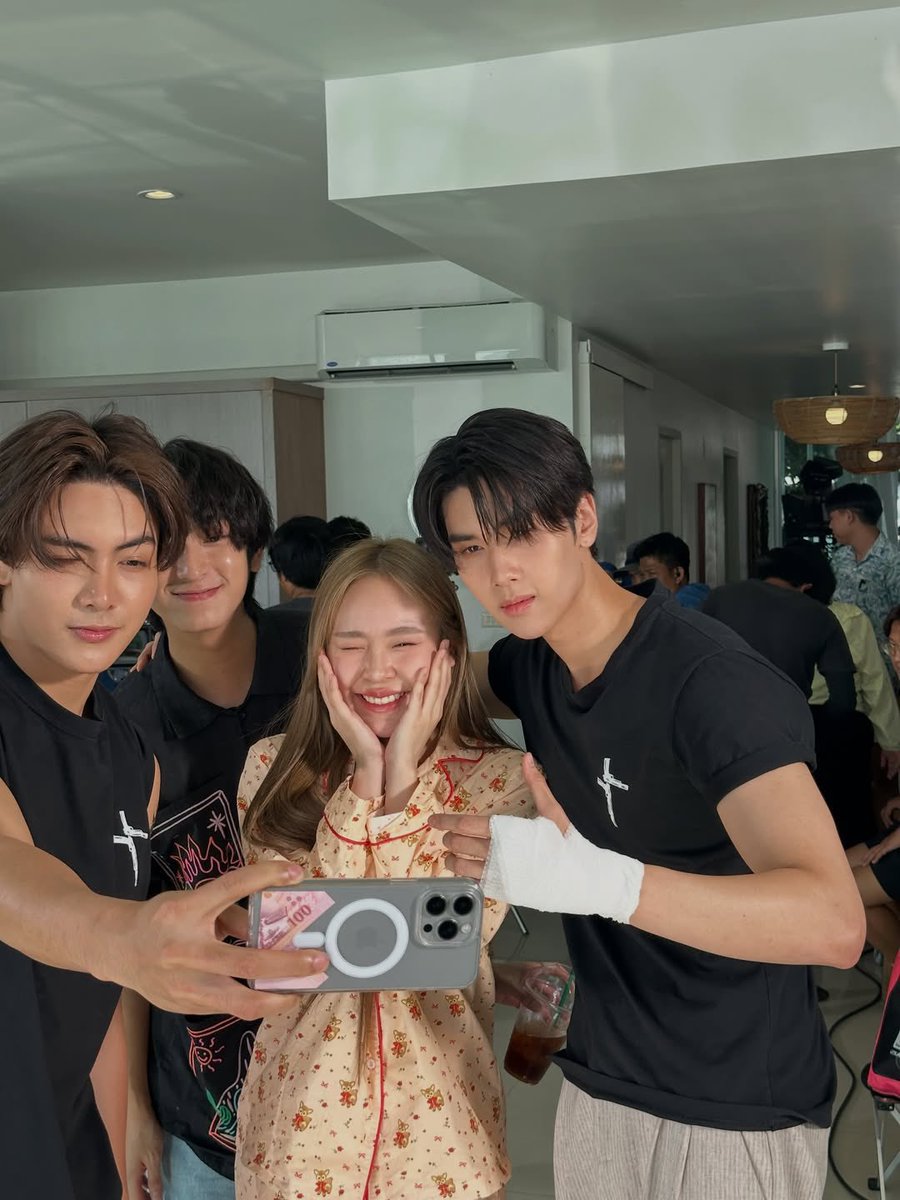 SingChimon Fans tweet media