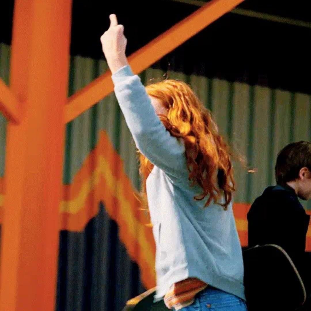 No but hear me out. (Platonically) max and richie wouldve 100% been best friends, skating together and making fun of mike would be their favorite hobby. He would definitely be an influence in her and they would be a menace together.