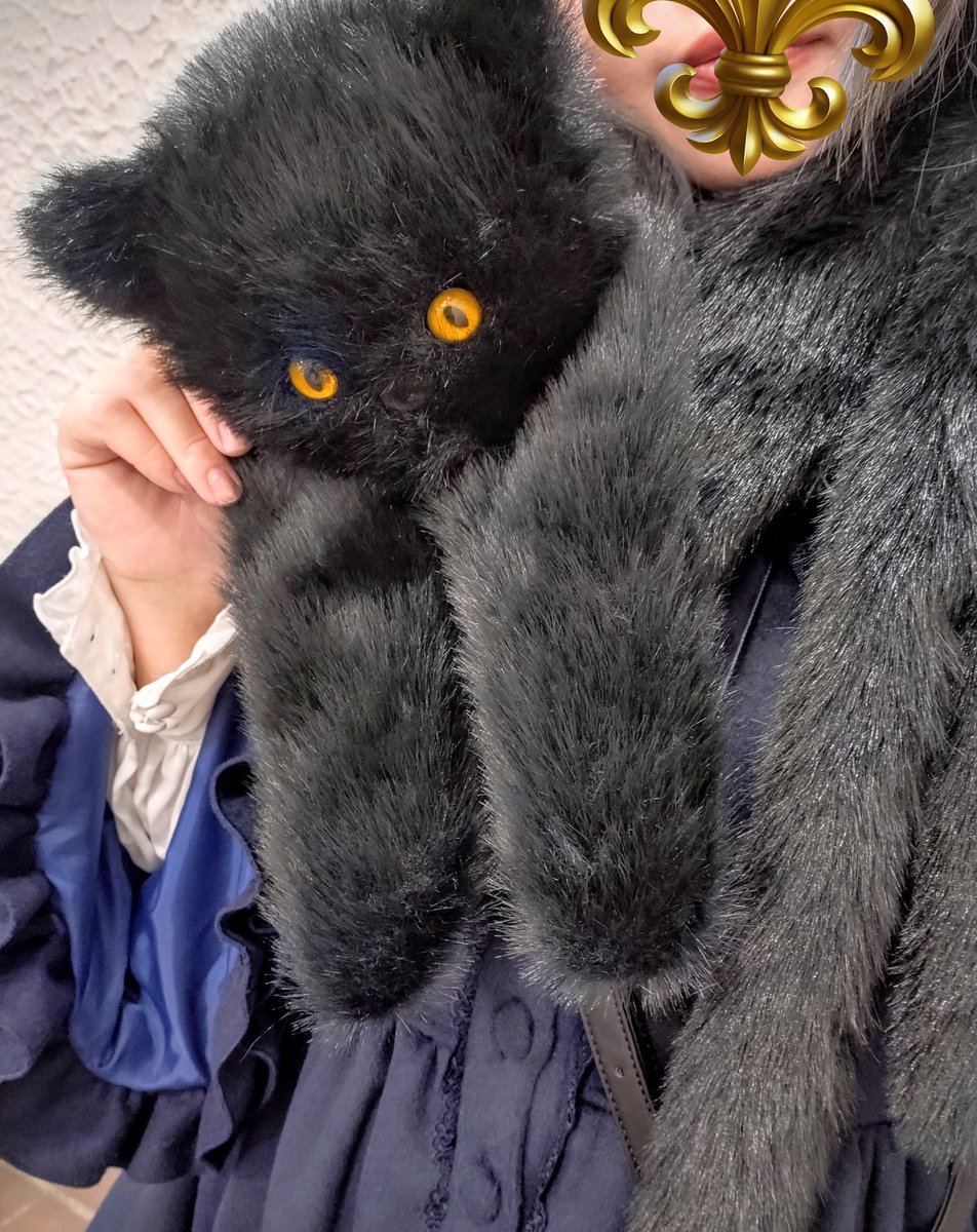 明日2/28(土)まで‼️ 【ATELIER PIERROT】 Neige Neko Muffler 12,870