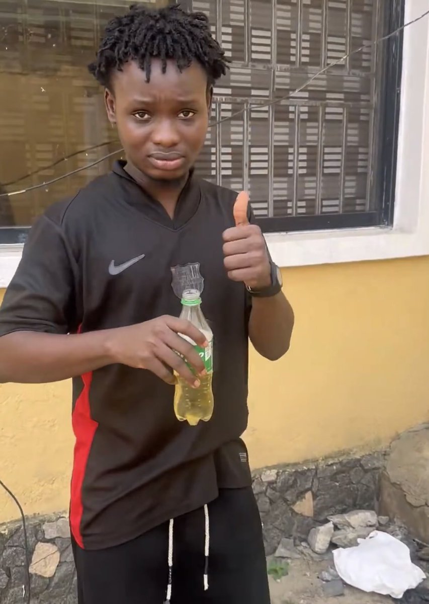 Omo! This guy really drank his own ur!n€ for $250?😭💔