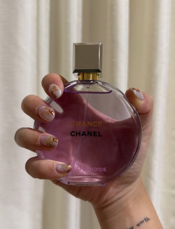 Clara Dao Boob Updates tweet media