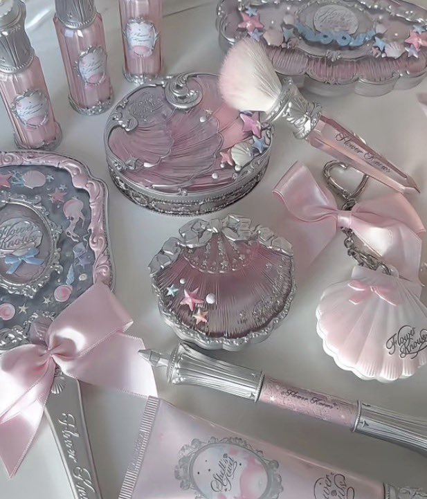 Clara Dao Boob Updates tweet media