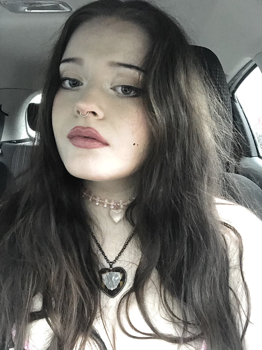 miss world tweet media