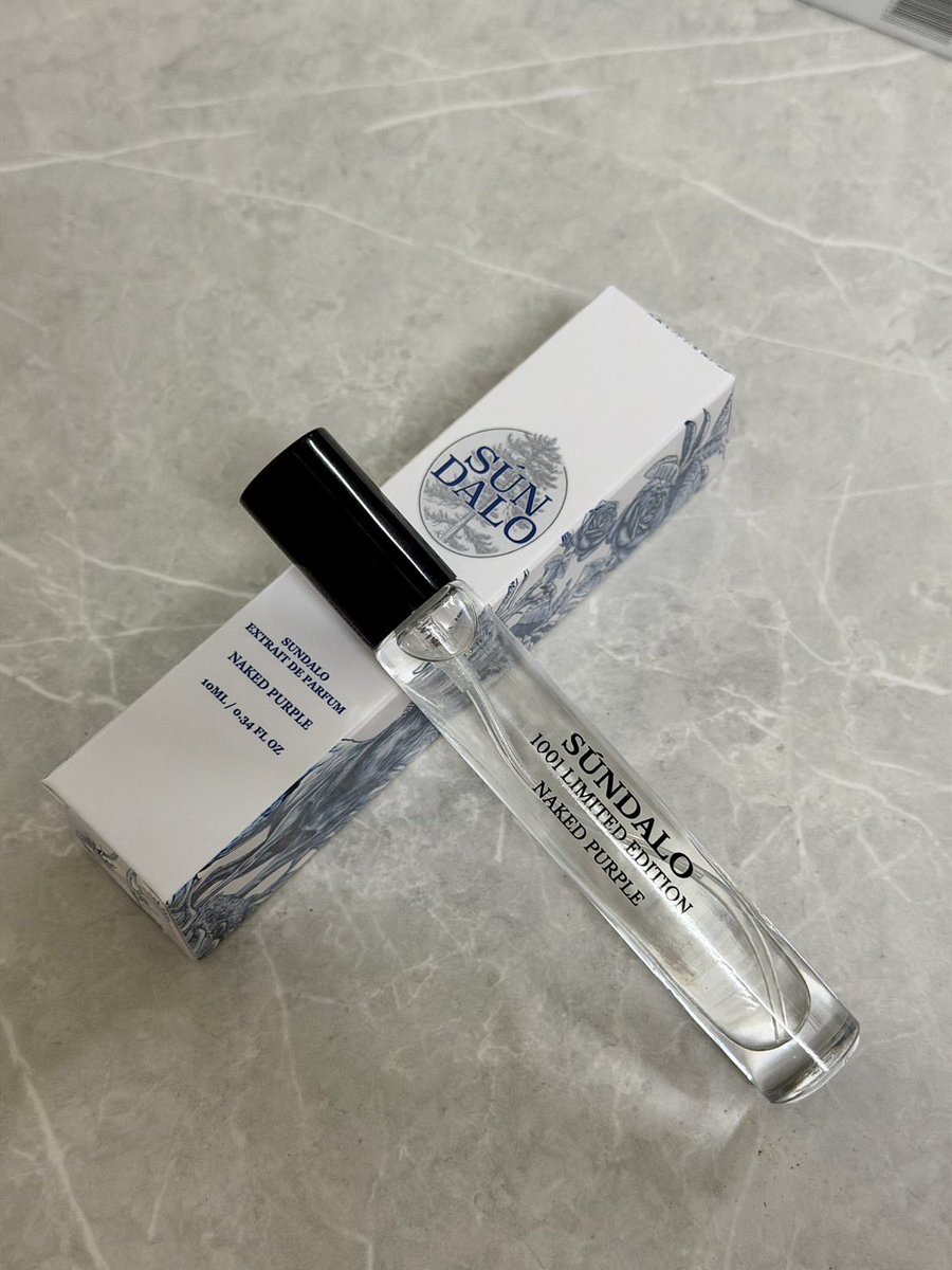 นำ 1001 ก้าวเสมอ!! SÚNDALO แบรนด์น้ำหอมไทยคอลแลปกับ 10vely ออกกลิ่นใหม่ Naked Purple คือโคตรหอมม เห็นเต็มทั้งไทม์ไลน์ ไม่แปลกใจเลยว่ากระแสแรง ปกติใช้น้ำหอมแบรนด์นี้อยู่แล้ว เพราเคยโดนเพื่อนป้ายยามา รอบนี้ทำถึงเกิน แล้วที่พีคคือรายได้หลังหักเอาไปบริจาคการกุศลอีก