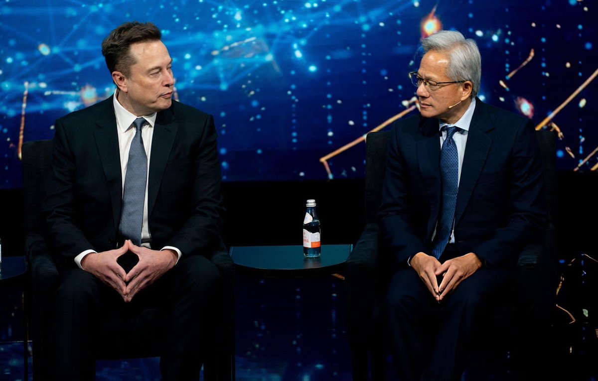 DogeDesigner tweet media