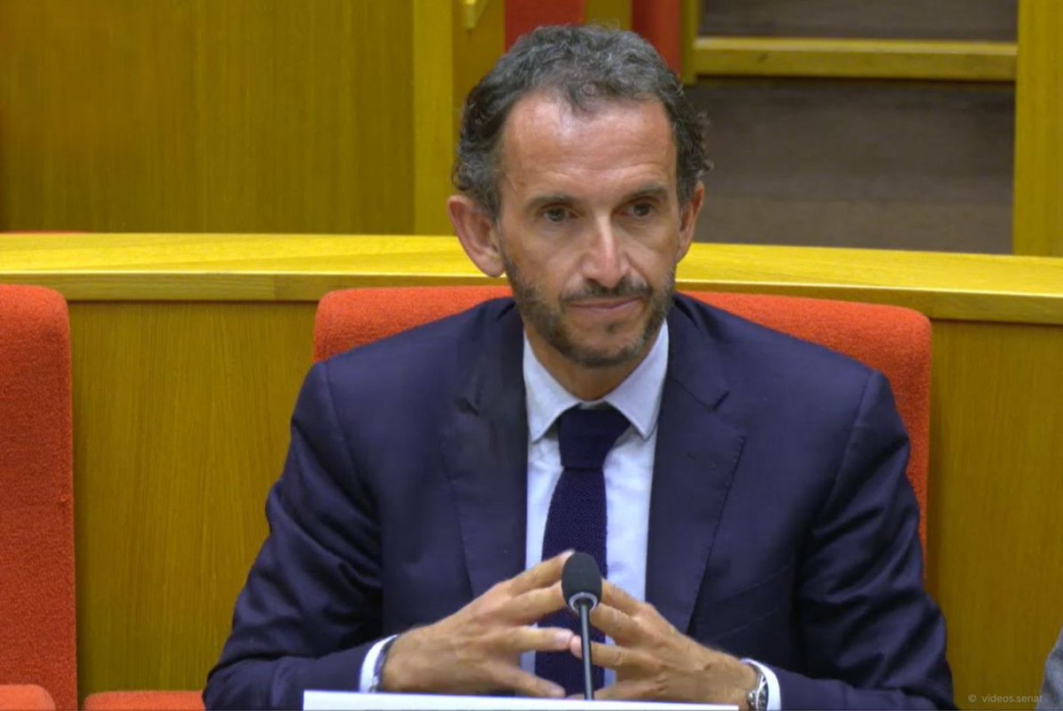 irefeurope's tweet photo. #AlexandreBompard : « Laissez la liberté au secteur privé ; cessez de réglementer à la demande des uns ou des autres. Chez #Carrefour, nous croyons que seule la contractualisation, et non la sur-réglementation, peut mettre un terme à la défiance que certains cherchent à installer en espérant en bénéficier ». @elodiemes
https://t.co/rt5NAwv8GN