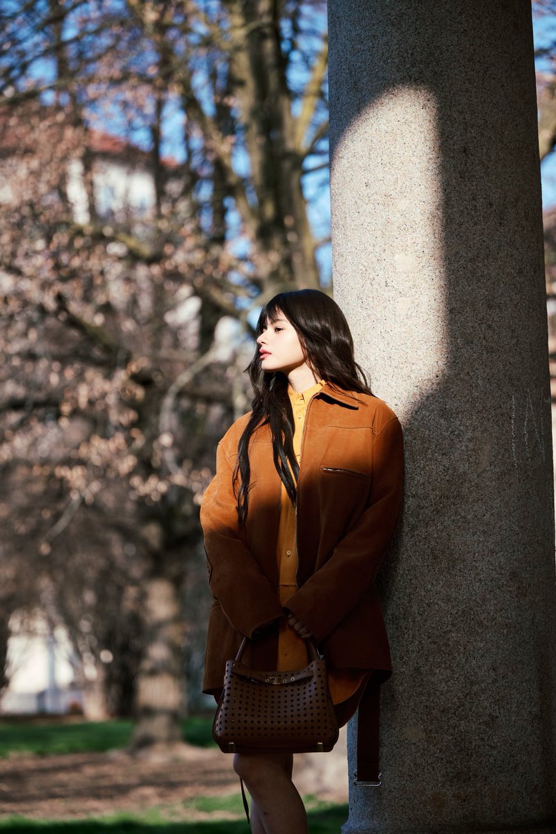 freenbeckfc's tweet photo. งานนี้สำคัญ เราจะพลาดได้ยังไง

@Tods @AngelssBecky 

REBECCA AT MFW WITH TODS
#BeckyxTodsFW26
#MFW26xBecky #TodsFW26 https://t.co/jD78kkqmhf