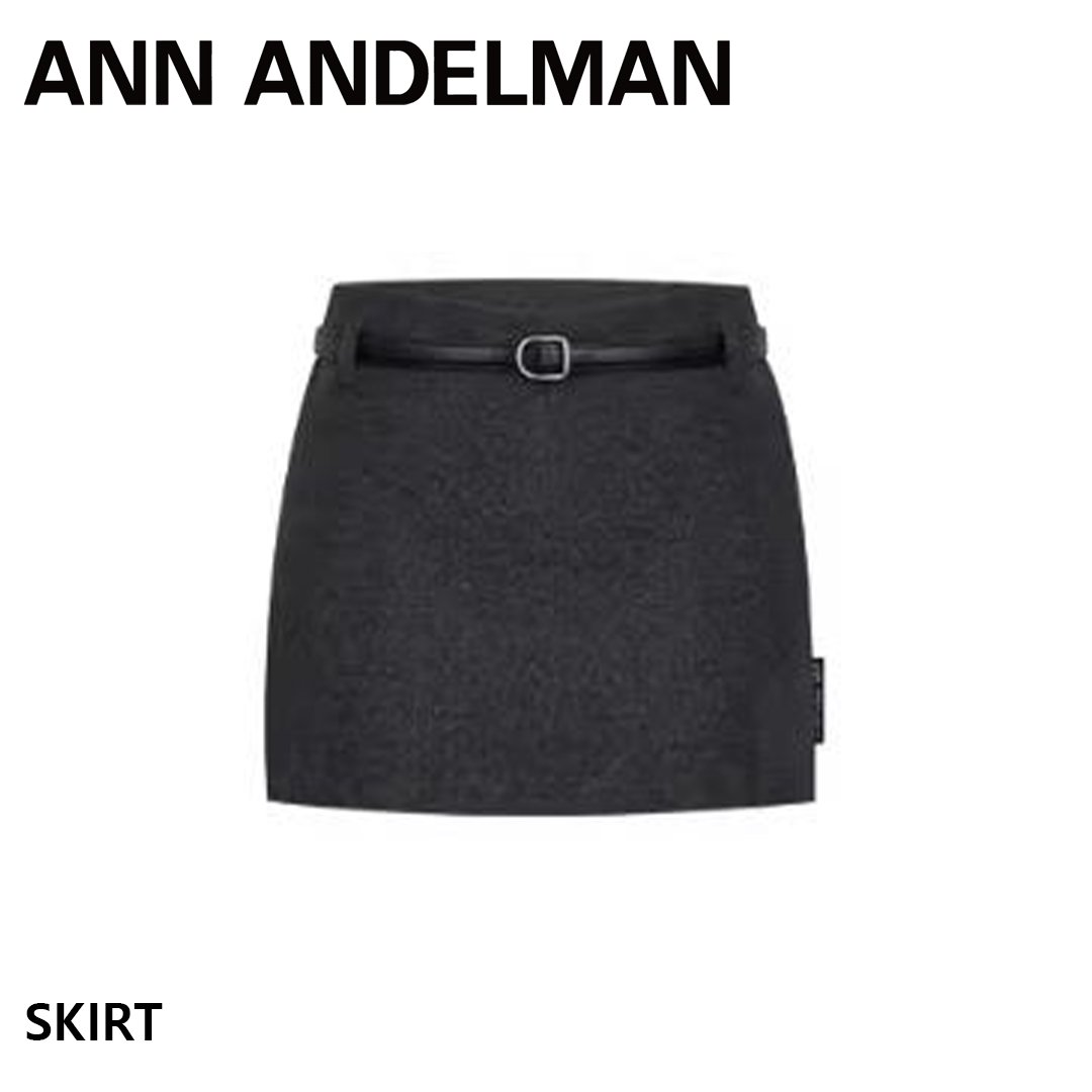 celeb_wish_list's tweet photo. ❏ WHO : #MEOVV #미야오 #나린
❏ WHERE : Harper’s BAZAAR Korea
❏ BRAND : #ANNANDELMAN #앤안델만
❏ ITEM : Skirt
❏ 출처 : Harper’s BAZAAR Korea, 미야오 공식 인스타그램 https://t.co/H7dSahD11B