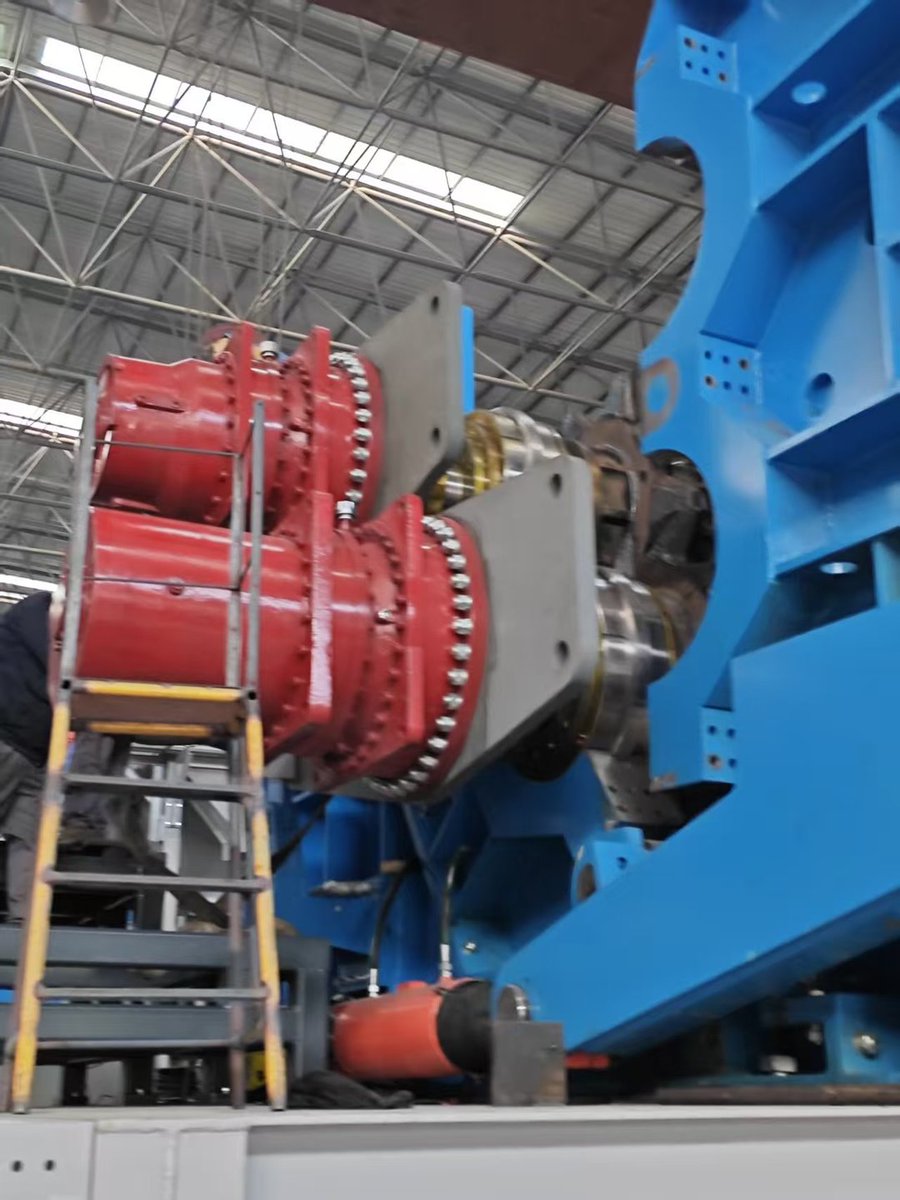 SIMVC_Recycling's tweet photo. Crushing an Entire Car in 60 Seconds! 😱 | PSX-6070 Shredder Line with Preshredder in USA #PSX6070 #Preshredder #CarShredder #ScrapMetalRecycling #HeavyMachinery #MetalShredding #AutoRecycling https://t.co/2k8qN990P8