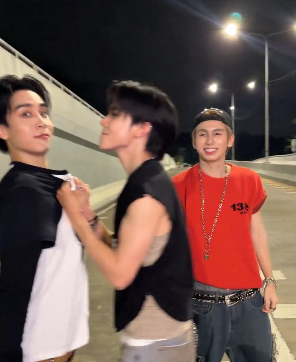 ไม่ชอบมันว่ะ55655555555555