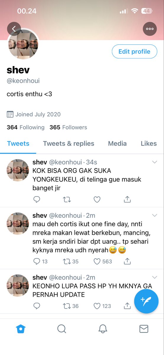 fay tweet media