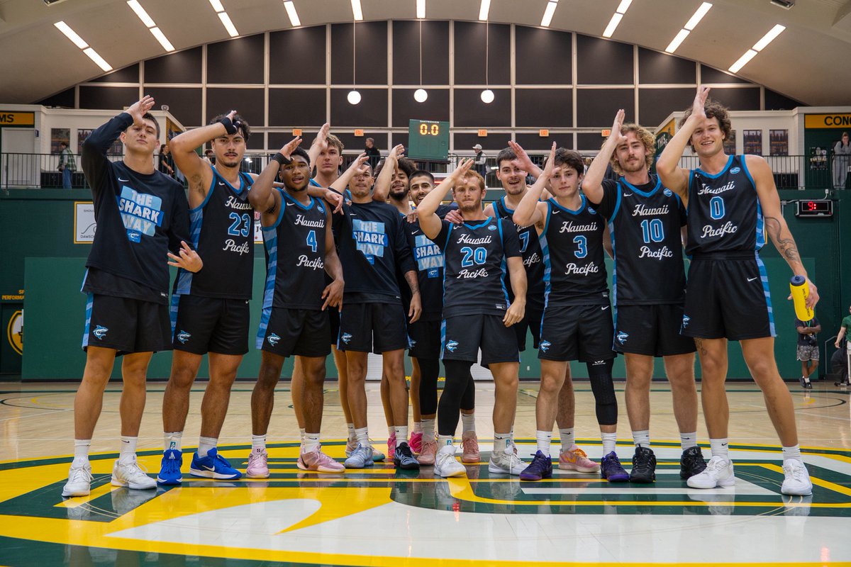 IYKYK 🤝

Sharks take down #17 Point Loma on the road 🔥