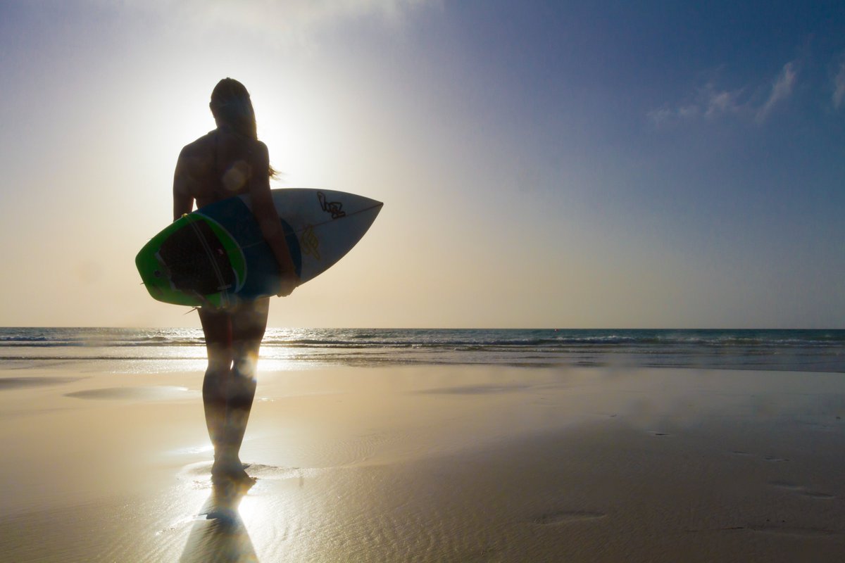 Spain in India tweet media