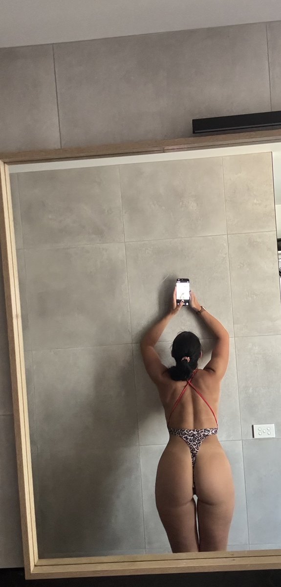 PrincessClairV's tweet photo. Live bikini post hehe show me those cocks getting stroked 😍 https://t.co/V5TF7dSgId