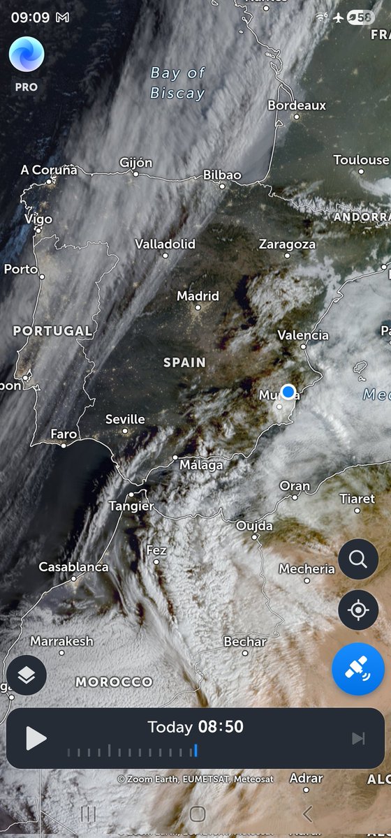 SpanglishBloke's tweet photo. Alicante province 27/02/2026 at 08:30 hrs. Atmosphere poisoned whilst we slept. #NotFuckingWater #NotCalima #GeoEngineering https://t.co/2J3LIu8kgu