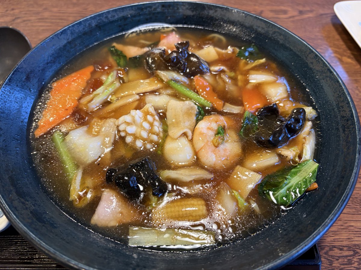 CuzUdr's tweet photo. ラーメンも食べるのきつくなってきたなぁって思った次の日には食いに来てる…
スタンド攻撃を受けているのか！？ https://t.co/vxPEamTCFV