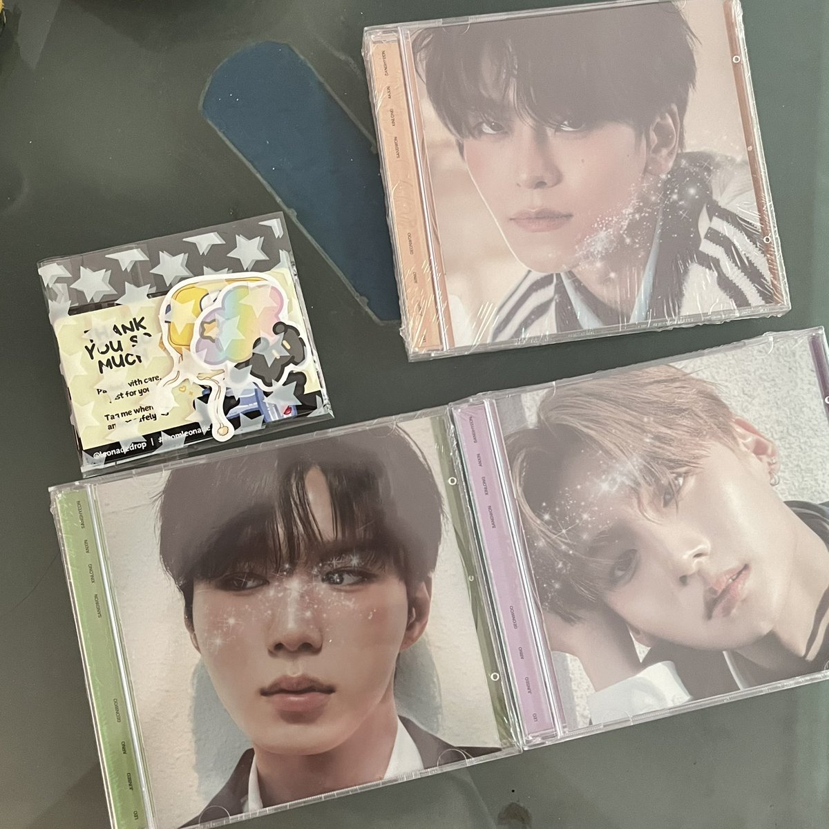sngwonsluvr's tweet photo. ₊˚⊹♡ 💌  #fromleonade | @leonadedrop 

they arrived safely! it was a smooth transaction 😚 THANK U SO MUCH https://t.co/HMi7FbDxRg