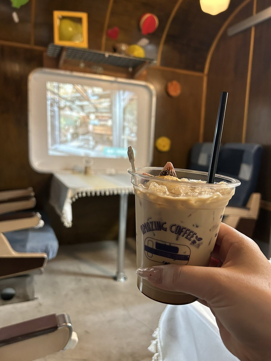 imxrichan's tweet photo. 初の豪徳寺店☕️🌱^ᴗ ̫ ᴗ^♡
AMAZINGシートも初利用！
中目黒店よりくつろげていいかも！ https://t.co/2kMwynKqhI