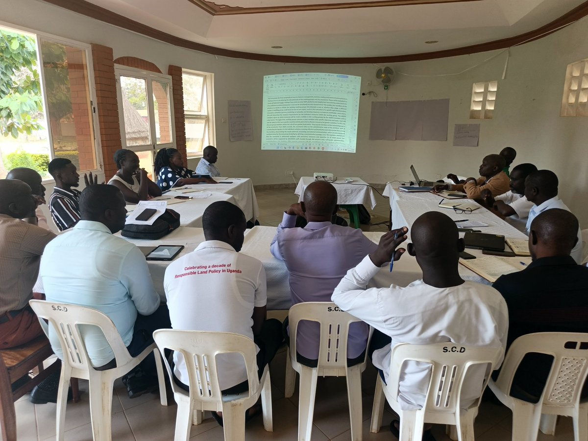 Adefomap2's tweet photo. Our Core Working Group today convenes at Eneku Village to gather ideas on shaping the administrative and process structure of the ADEFO–MAP Platform. We’re also crafting strategies to boost women’s participation, form thematic working groups, and strengthen inclusive value chains https://t.co/WTWGcxgxqq