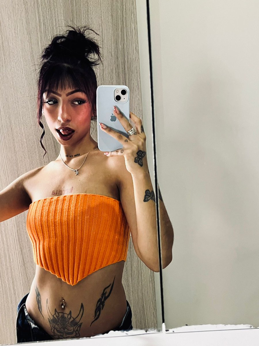 EmmaHeart12765's tweet photo. As Cute As Wild , wich side of me do you like the most? 🥺😈
👉🏼https://t.co/0NY6EV85eq https://t.co/r6MMwTPP0B
