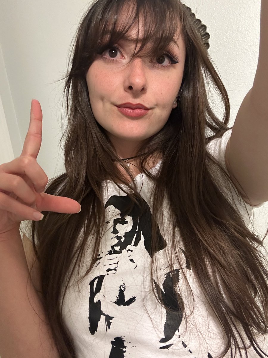 ava ౨ৎ • 4/30 🎂 tweet media