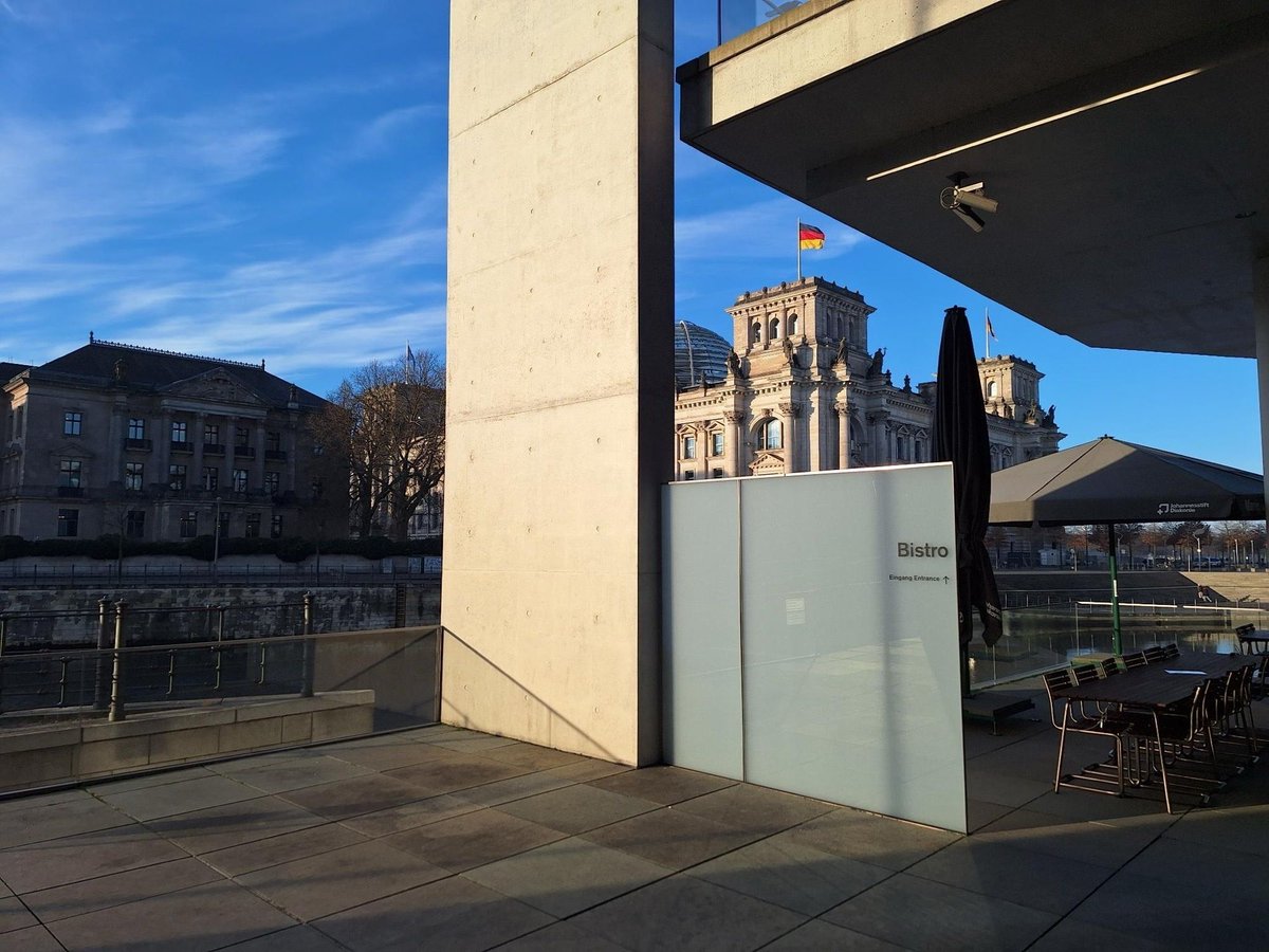 FFHistorians's tweet photo. Hier eine Auswahl der #archivhimmel der Woche! #BerlinLiebe https://t.co/32rfdpMdjt