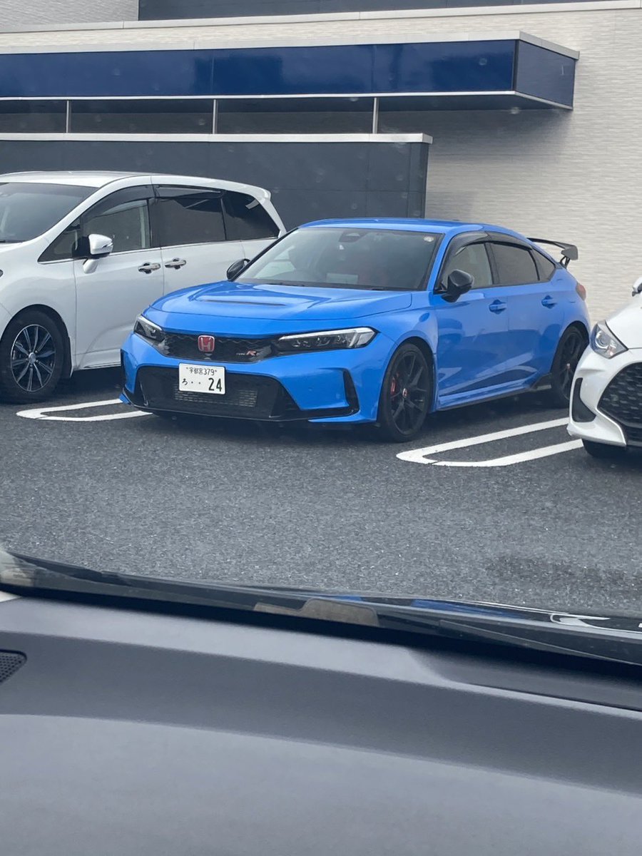 病院でお父さんに遭遇する奇跡😂
しっかり撮られてた📸