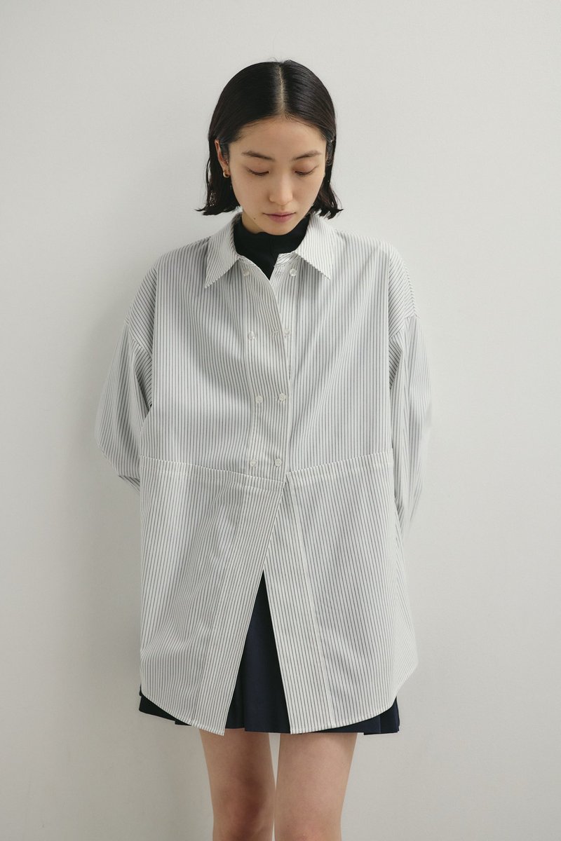 style_mixer's tweet photo. ✨再入荷✨

即完売した大人気シャツが再入荷！

裾広がりのデザインが、一枚で雰囲気が出るオーバーサイズシャツ

#STYLEMIXER #スタイルミキサー #スタミキ https://t.co/FZWhcS9fLV