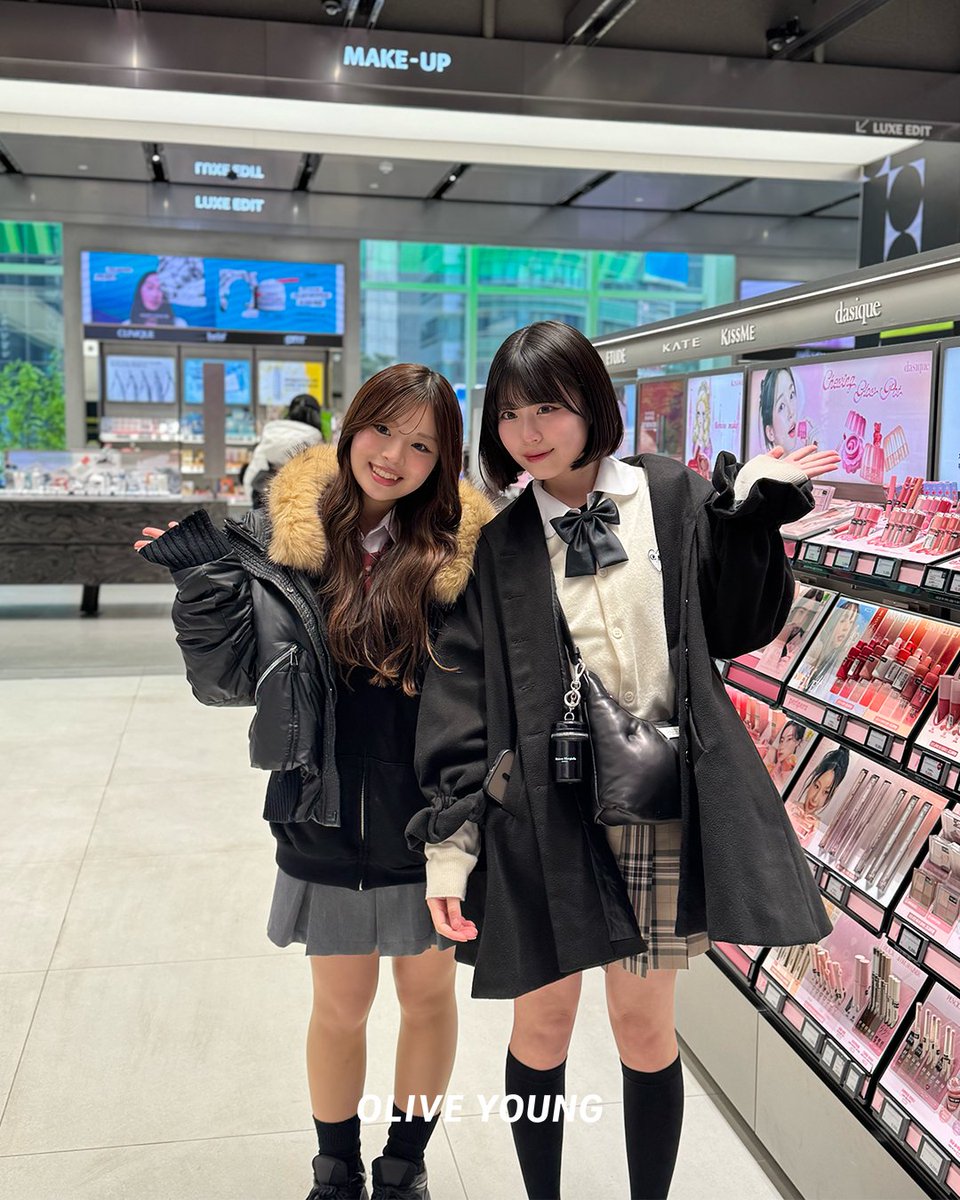 OLIVE YOUNG Globalで叶える！ 韓国アイドル風メイク A to Z with Yuma