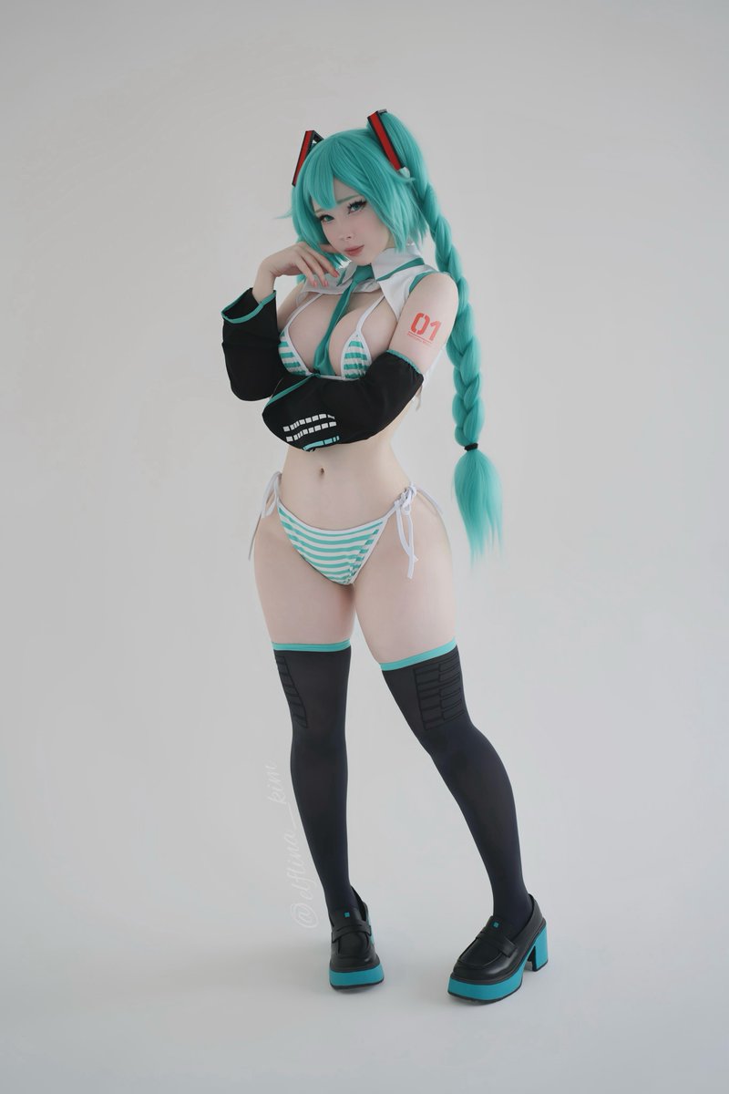 You are all punished from daily posts. Now they are going to be posted every few days instead, not enough likes and comments hmpf! >_<