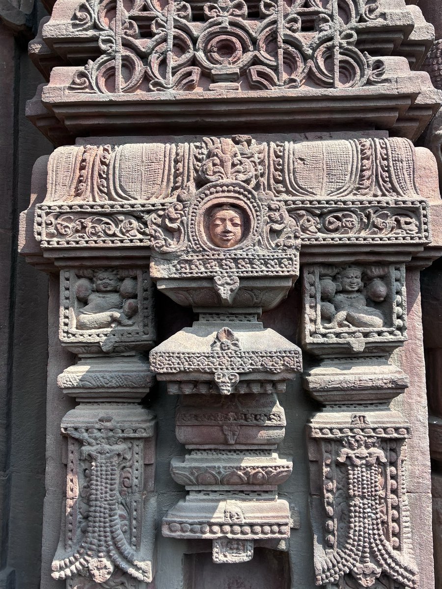 SwissAmbIND's tweet photo. During my visit to the Mukteswar Temple 🙏, I was deeply impressed by its elegance and intricate stone carvings.
Often described as a gem of Odishan architecture, this 10th-century temple beautifully blends spirituality, symbolism & craftsmanship. The iconic arched gateway and delicate sculptures make it truly unique.

#MukteswarTemple is a serene testament to Odisha’s rich #culture, #history & architectural excellence. Grateful to have experienced this remarkable heritage site.

#Odisha #temple @SwissEmbassyIND @odisha_tourism @MinOfCultureGoI @ASIGoI