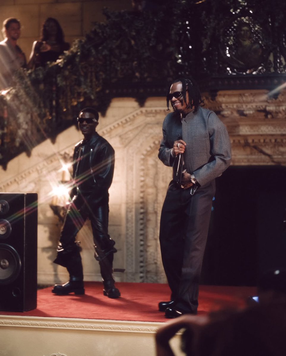 Afrobeatzglobal's tweet image. Big Wiz X Gunna 🖤
#wizkid #gunna #wizkidfc #trending