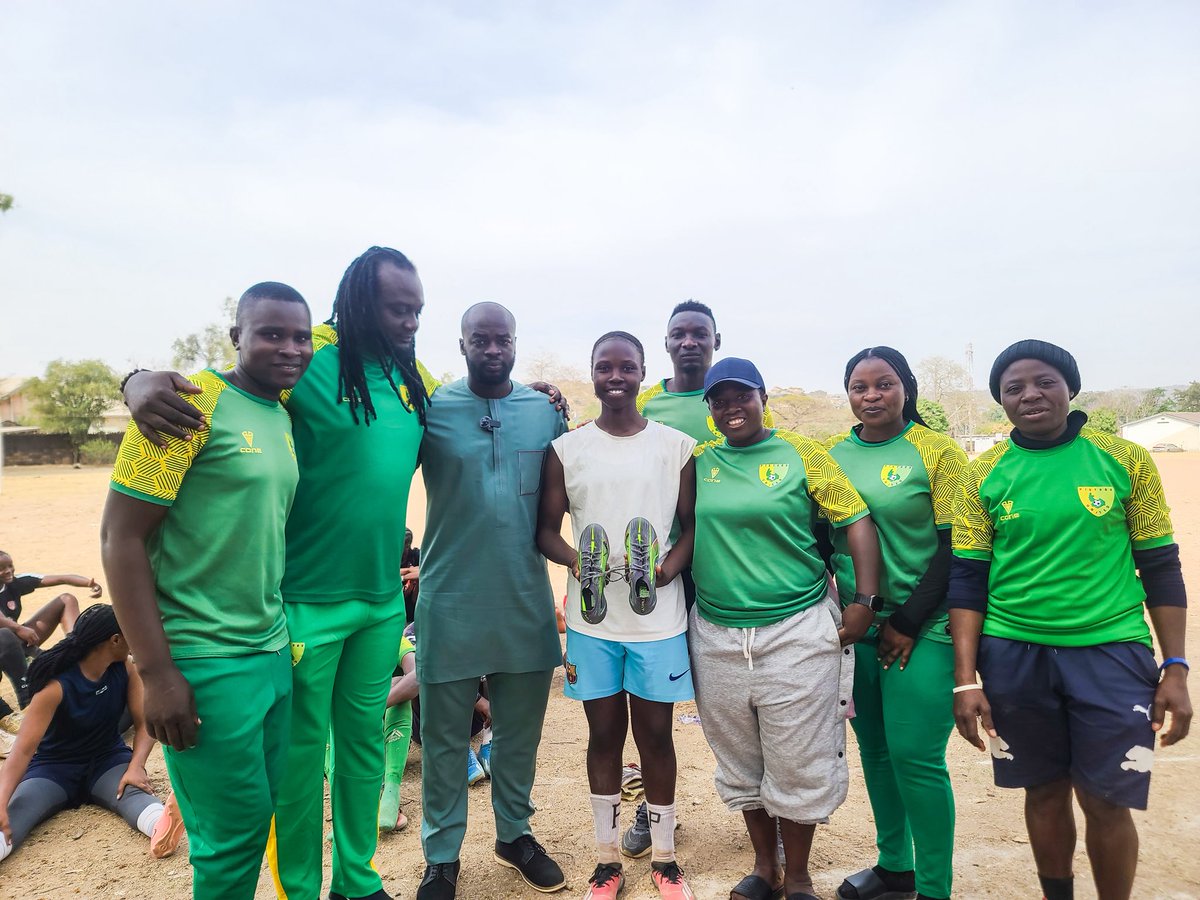 Plateau United Queens tweet media