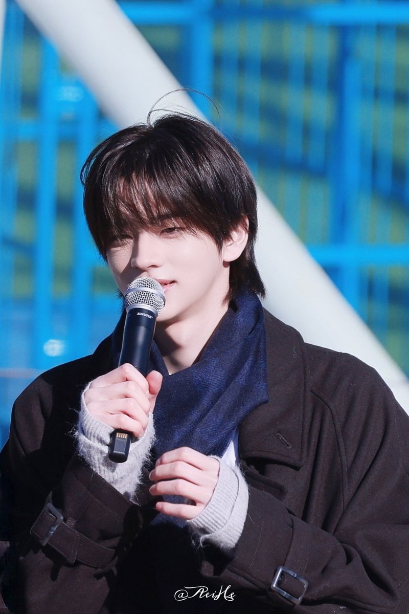 Aeihe2umuh's tweet photo. 241206 뮤뱅 미팬

내 마음 들리나요

#TWS #투어스 #신유 #신정환 #SHINYU https://t.co/gTDuDp7V4B