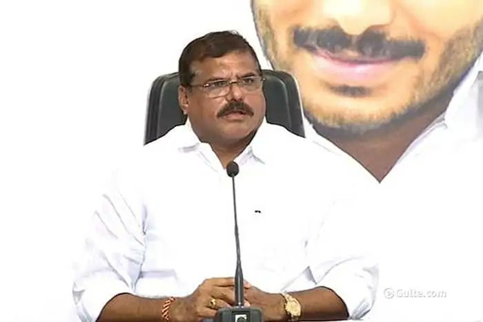 GulteOfficial's tweet photo. MEDIA REPORTS:

Brain Stroke to YSRCP MLC Botsa Satyanarayana

హైదరాబాద్ లోని Neuro City Hospital కు తరలింపు

నిలకడగా ఆరోగ్యం

#Botsa https://t.co/xVEBTfNEnQ