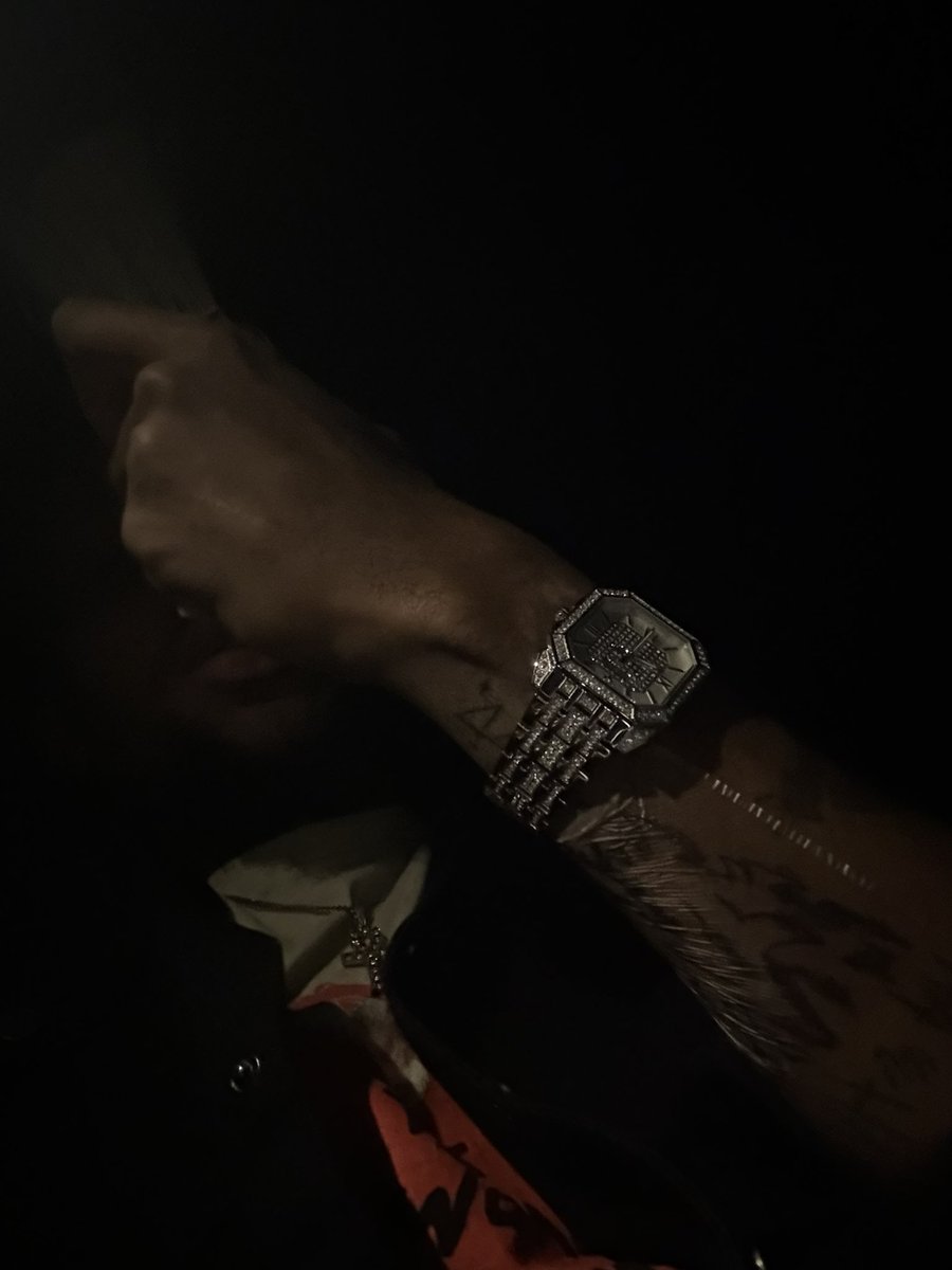 playboiantho's tweet photo. Do it again. &amp; get it back 2x. #VL https://t.co/iK9CHFFv1t
