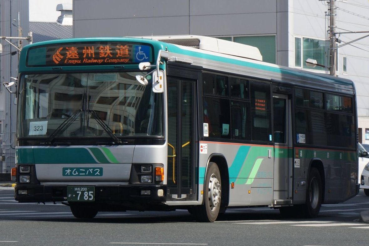 遠鉄バス
浜松200か・785　浜松西
QPG-LV234N3（2012年式）

浜松まつりシャトル　2025.5.5