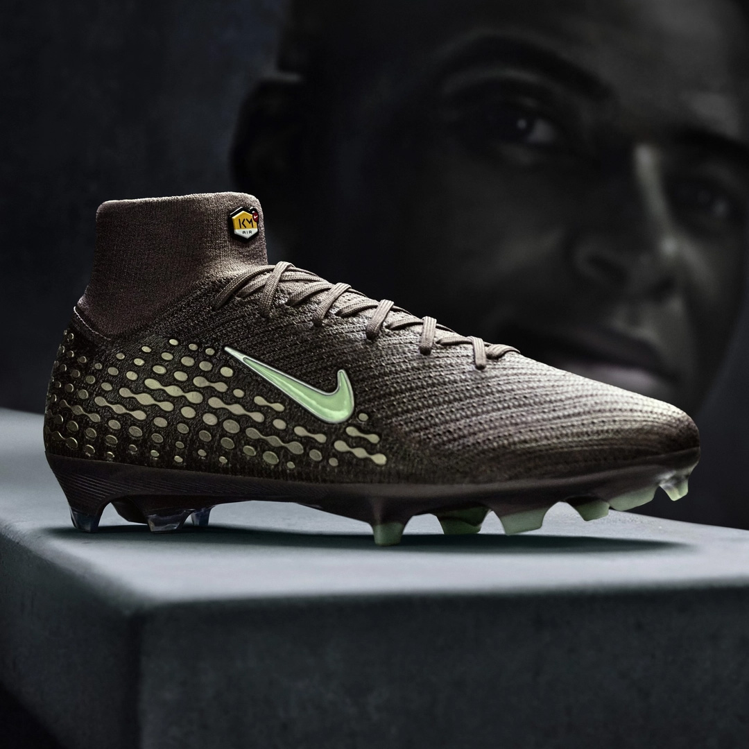 Football Boots tweet media