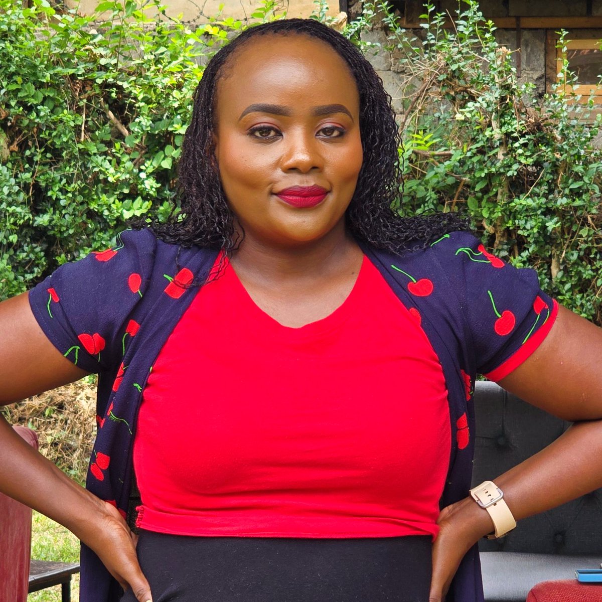 Ann Q-tee tweet media