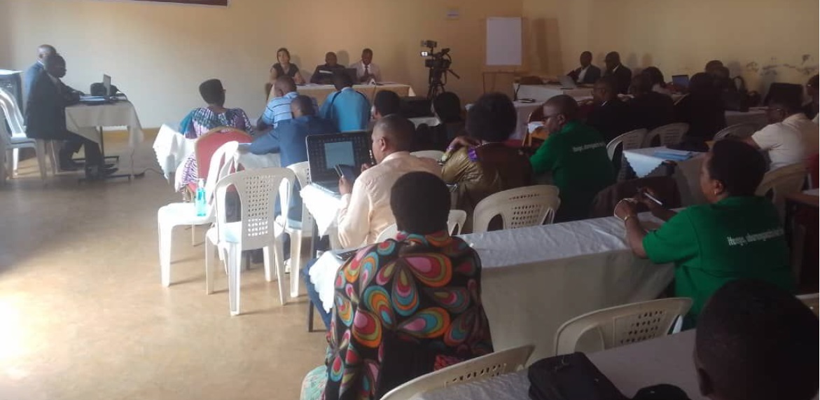 Ce 27 février 2026, Hotel des Plateaux à Ngozi, LADEC procède à la validation de l'étude "Effet du changement climatique sur la production agricole et la multiplicité des conflits fonciers dans la province Butanyerera". <a href="/SwissDevCoop/">Swiss Development and Cooperation</a> <a href="/NLEnterprise/">NL Enterprise Agency</a>