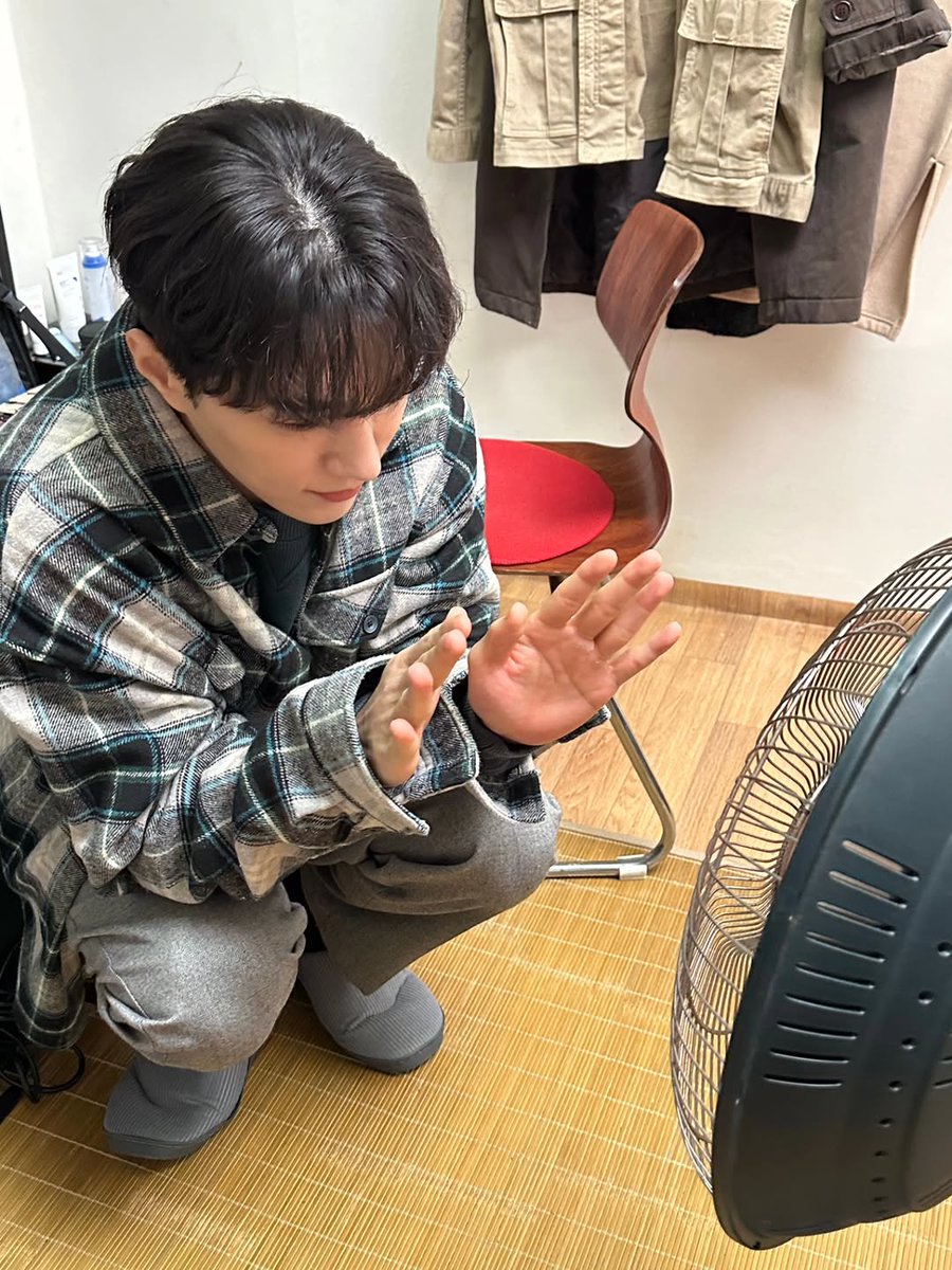 dearmymyong's tweet photo. ????? https://t.co/06ABTcbuif