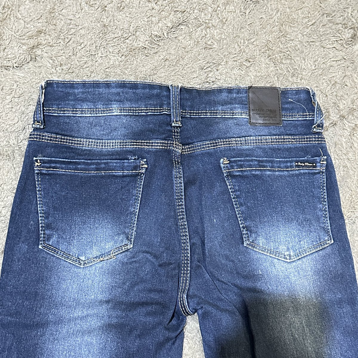 pus | mt aft dm tweet media