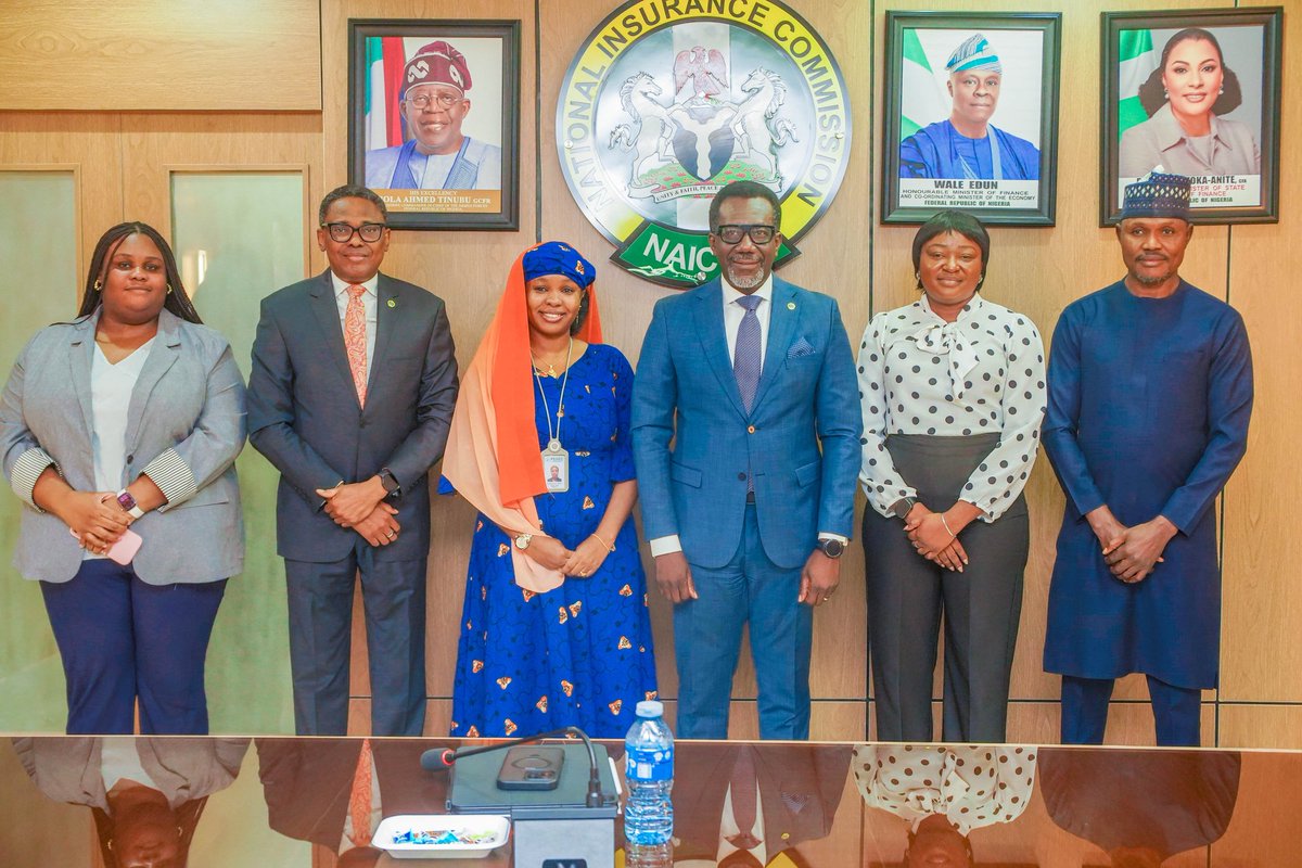 NaicomNG's tweet photo. PHOTO NEWS
The National Insurance Commission (NAICOM) received a delegation from the Presidential Enabling Business Environment Council (PEBEC) Secretariat, led by Mrs. Aimeya Okpebholo.
#NAICOM
#INSURANCE
#NIIRA2025
#TAKAFUL
#PEBEC https://t.co/OI0hyMNWOf
