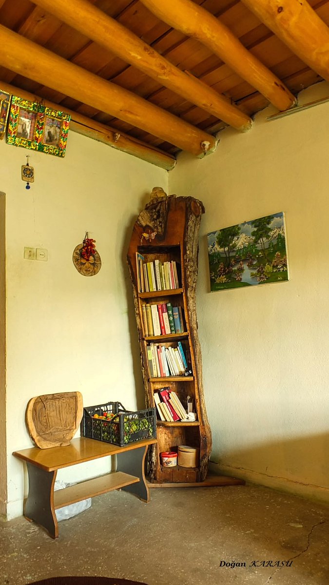 -Tarbes Morîk/Cafran (Dallitepe) - Çewlîg

-Aile bireylerinin kendi imkan ve becerileri ile yaptıkları 'güzel'lik. Selam ve minnet ile.